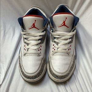 Nike Air Jordan “True Blue” Retro 3 (2016) Sneakers